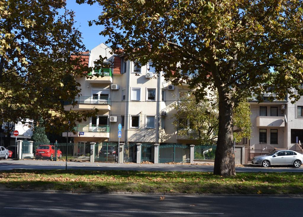 Villa K Apartments Белград Номер фото