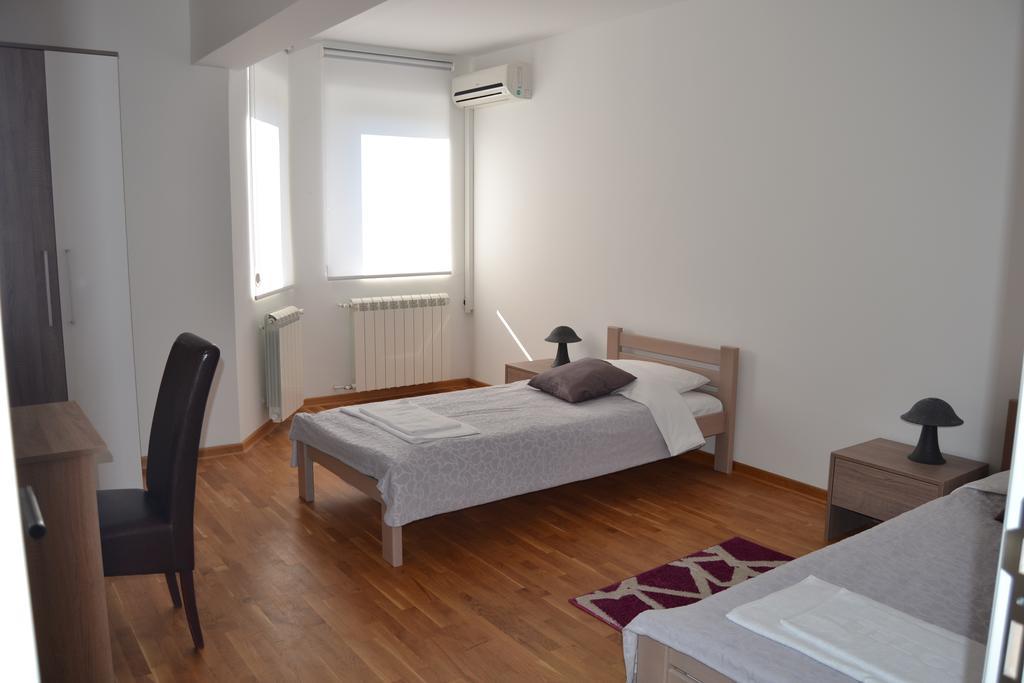Villa K Apartments Белград Номер фото